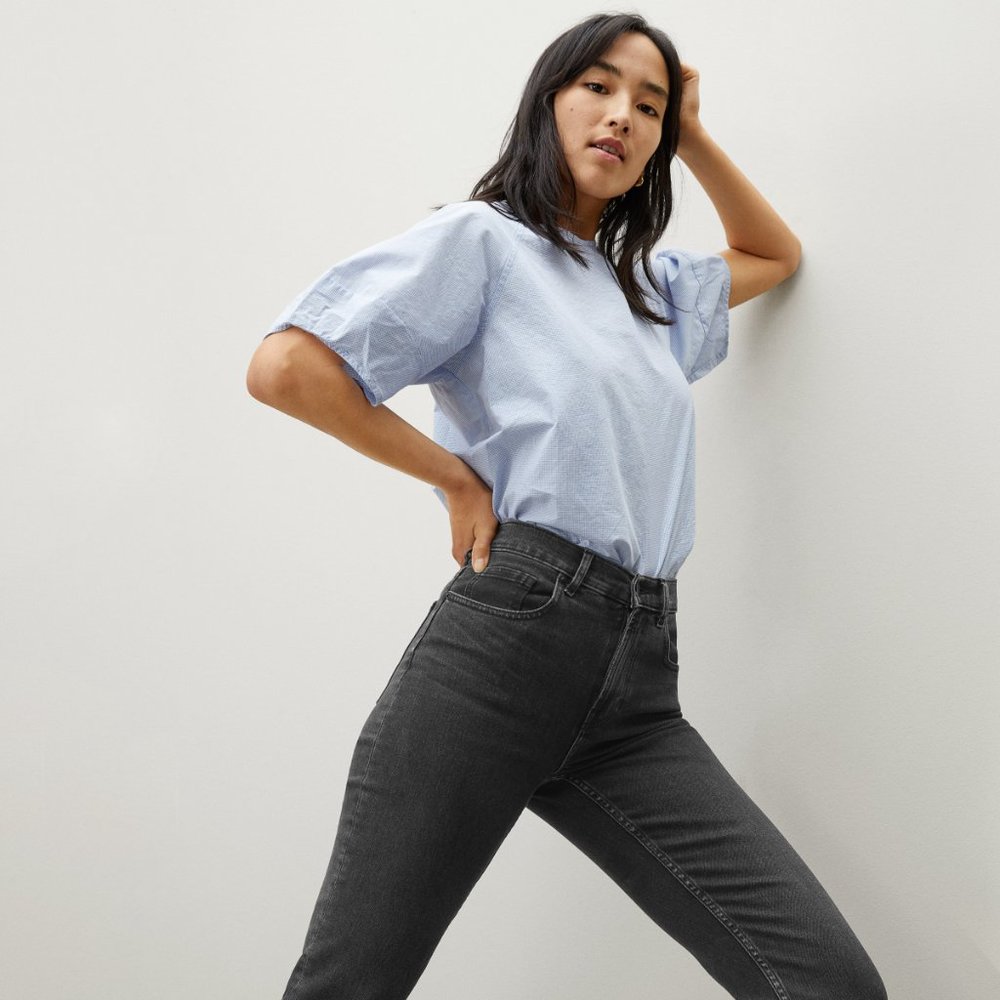 Everlane The Japanese Denim Cheeky Jean in Washed Black 23 Ankle